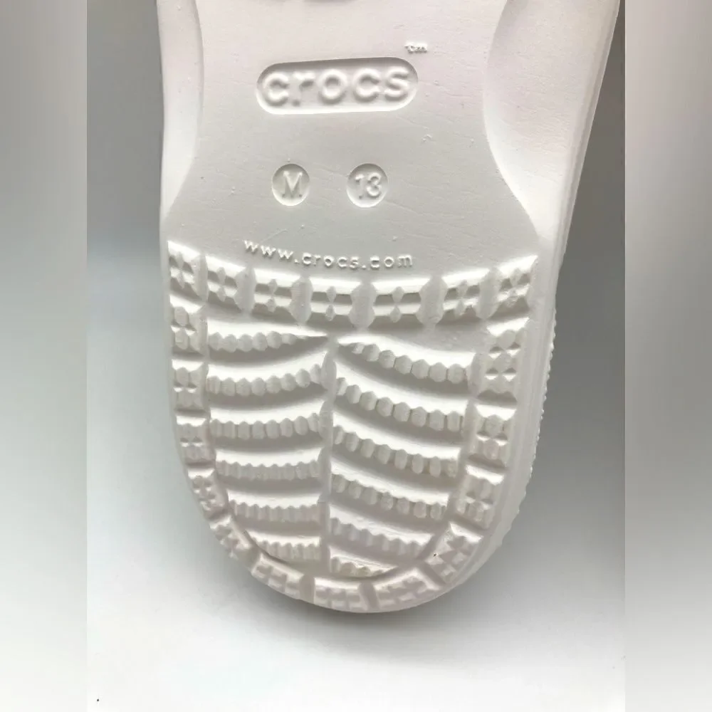 CROCS nwt classic